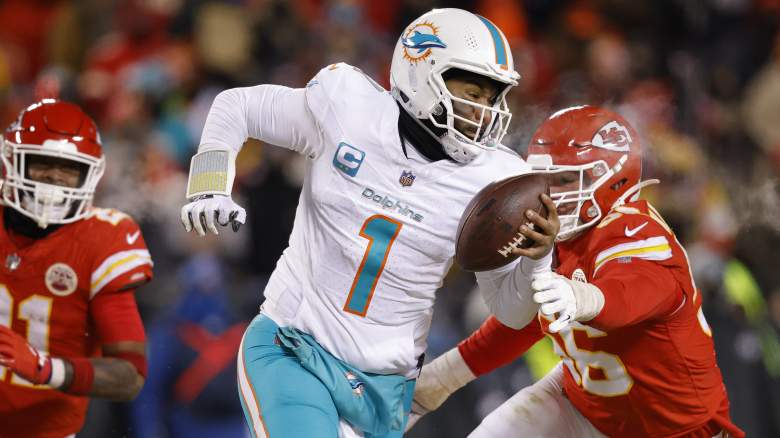 Dolphins Should 'Call' Chiefs After Tua Tagovailoa Concussion, Says Ex-NFL QB