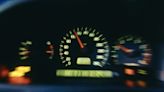 El GPS nunca indica la misma velocidad que el velocímetro del coche: ¿cuál es la correcta?