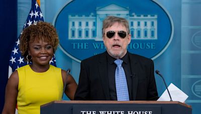 Star Wars actor Mark Hamill calls president Joe-bi Wan Kenobi during surprise White House visit