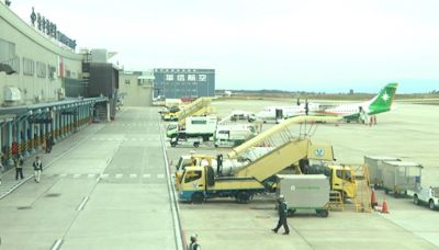 大雷雨 台中機場14:00暫停地面作業部分航班可能延誤