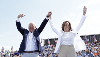 Democracia corre risco nos EUA se Trump vencer, adverte Kamala