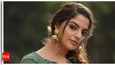 Nikhila Vimal admits she feared ‘Guruvayoor Ambalanadayil’ would not work in theatres | Malayalam Movie News - Times of India