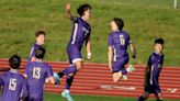 NK, CK, Bainbridge, Klahowya advance in boys soccer playoffs