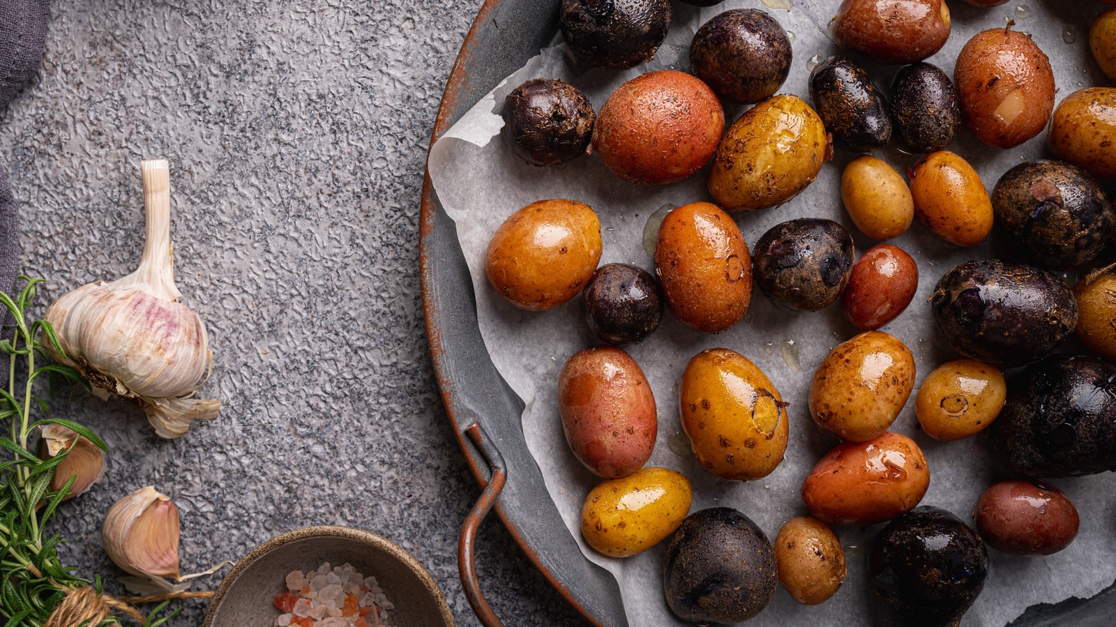 11 Tips You Need When Cooking Fingerling Potatoes