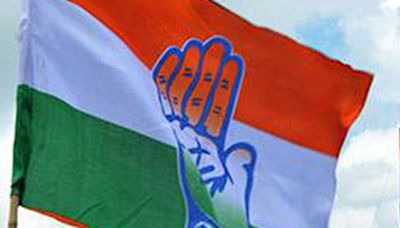 Congress suspends Indore leaders for hosting man who ‘stole candidate’