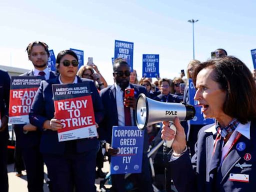 American Airlines offers pay bump as flight attendant union opens strike center