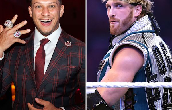 Patrick Mahomes Lends Logan Paul His Super Bowl Rings at WWE Raw