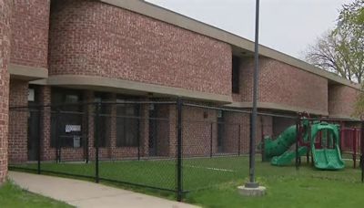 Hammond, Indiana teachers troubled by school closures