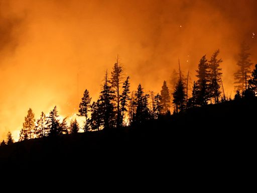 Wildfires in Alberta, British Columbia prompt evacuation orders