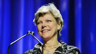 Cokie Robertsâ€™ Family: 5 Fast Facts You Need to Know