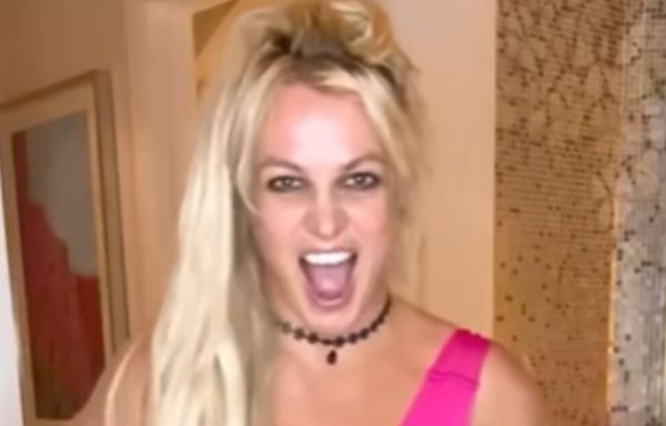 Britney Spears fans left with ‘so many questions’ as she draws UK landmark
