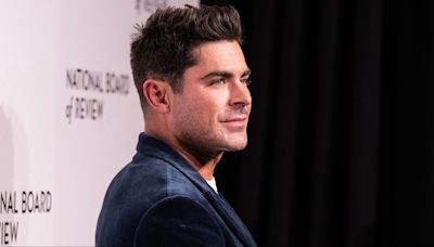 Zac Efron reaparece en Ibiza haciendo pesas tras ser hospitalizado por un grave accidente: "Sano y feliz"