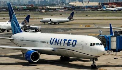 Boston Bound United Airlines Flight Diverted to Washington after Biohazard Alert