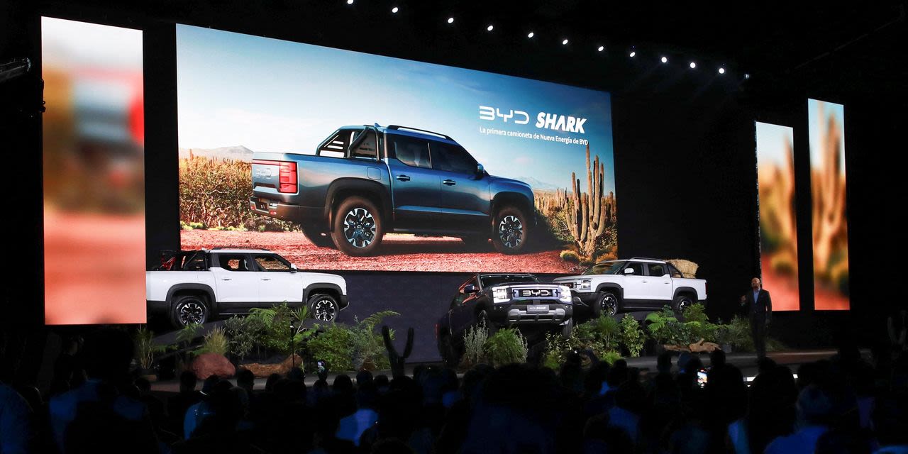 BYD Debuts First Pickup Truck in Mexico