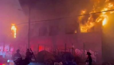 Watch: 70 firefighters tackle huge warehouse blaze in West Oakland