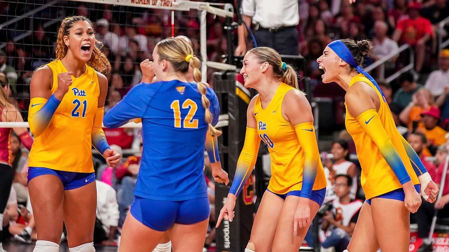 Pitt Volleyball Sweeps No. 23 USC