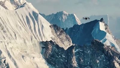 Primeiro 'delivery' no Monte Everest é realizado por meio de drone