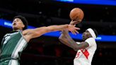 Sin sus estrellas, Raptors vence 115-111 a los Pistons