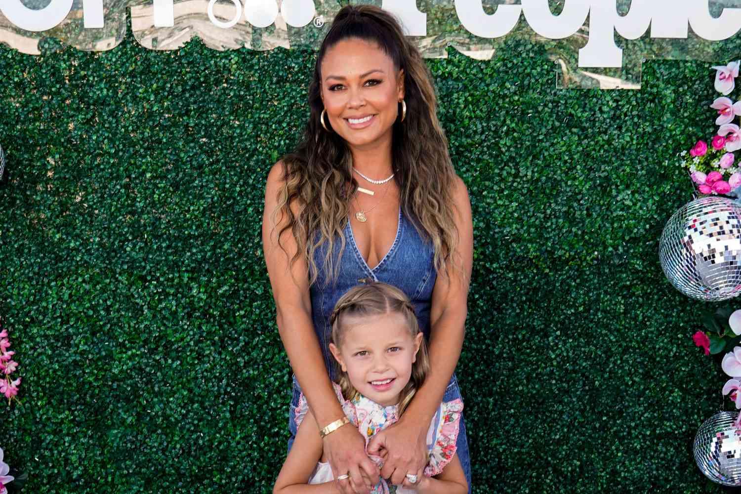 Vanessa Lachey's Daughter Brooklyn Tries to Make Mom 'Smile' with Sweet Gift After “NCIS: Hawai'i” Cancellation