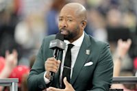 Kenny Smith Earns More As A TNT Host Than He Did In The NBA