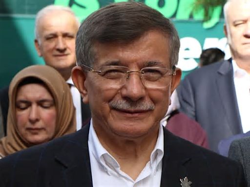 Ahmet Davutoğlu: Devlet Bahçeli, milli beka sorununu iktidarın yolsuzluklarında aramalı