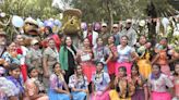 Las bolivianas destierran el machismo de las tradicionales coplas de carnaval