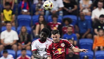 Red Bulls extend unbeaten run at home to 12 games with 3-0 win over Toronto FC