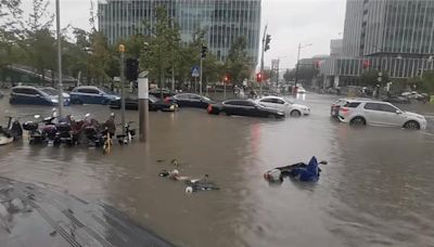 颱風葡萄桑釀華東大暴雨 出現局地10～11級陣風 中東部氣溫縮減 - 兩岸