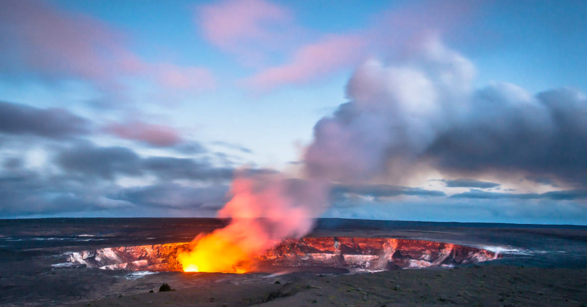 Hawai'i Volcanoes National Park Shutters Popular Areas After Earthquakes, Eruption Fears