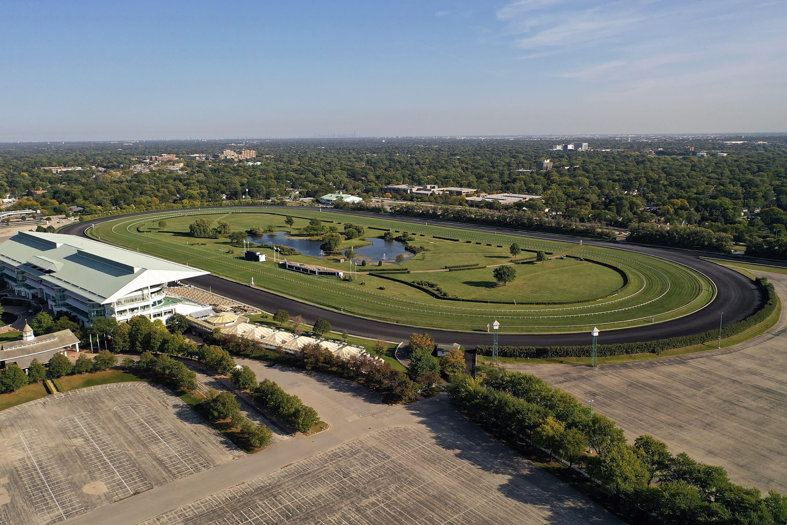 Report: Arlington Heights remains in contention for Bears stadium