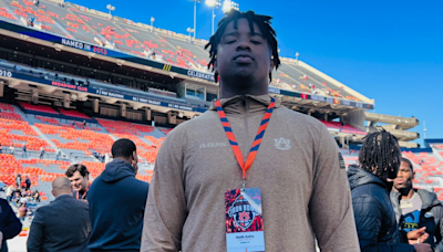 Auburn Commit Teases Alabama Fan On Social Media