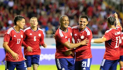 Delantero al que Gustavo Alfaro elogió en la Selección de Costa Rica lidia con sequía de un año sin gol