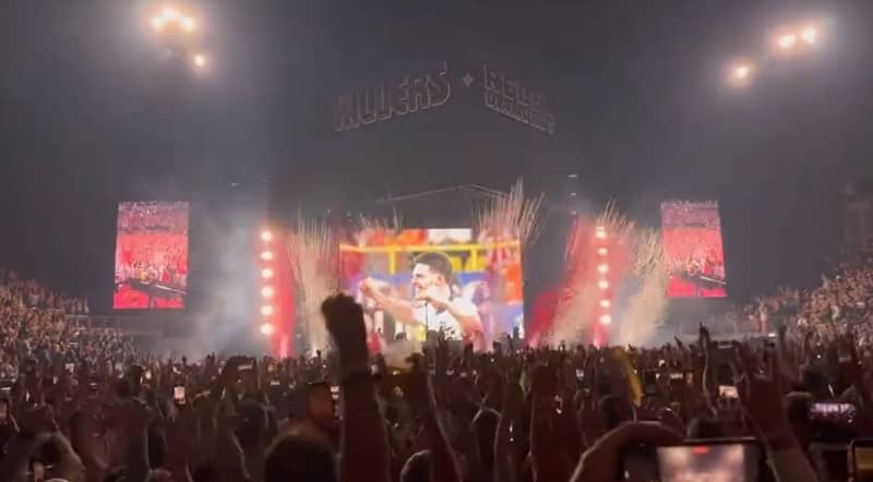 The Killers interrupt concert to show final minutes of England win