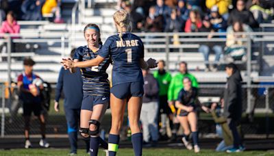 Muskegon-area girls soccer roundup: Five teams advance to district semifinals