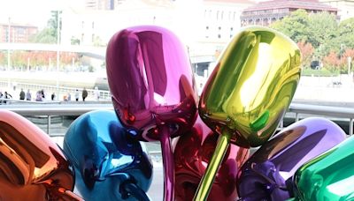 ‘It’s about feeling’: Jeff Koons makes profound statements through sculpture | amNewYork