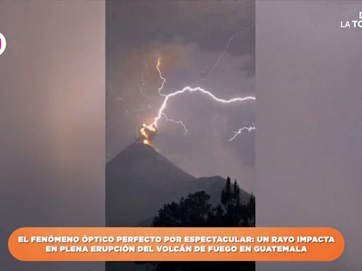 Francisco Cacho explica un curioso fenómeno visto en Guatemala: un rayo asciende desde un volcán hasta una nube