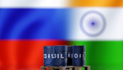 India receives oil cargo in Russian SCF tanker after brief halt, sources say