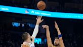 Curry y Thompson responden al final y Warriors superan 120-114 a Clippers