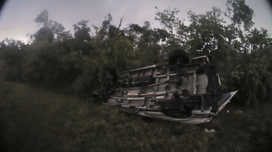 Tornado lifts van off I-65 in Maury County