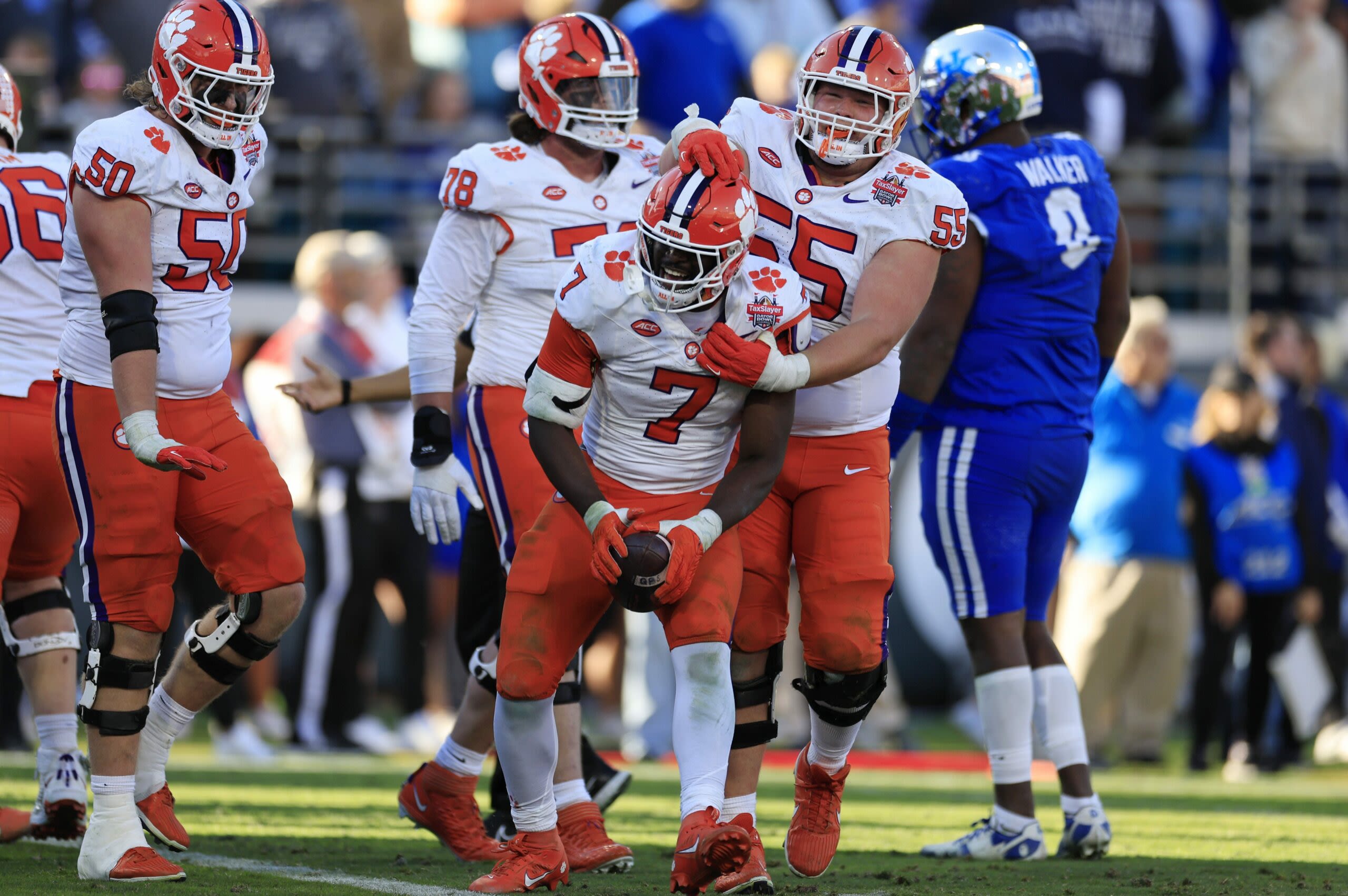 Where Clemson ranks in Athlon Sports college football Top 25 rankings for 2024