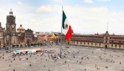 La inauguración del zócalo, una exposición de orquídeas y otras cosas para hacer el finde