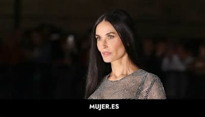 Demi Moore demuestra que se puede ir en ropa interior a una alfombra roja con más de 60 años