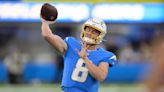 Chargers waive rookie QB Max Duggan