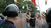 "¡Que entregue el poder!": protestas contra reelección de Maduro en Venezuela