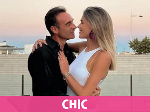 Enrique Ponce se despide de Alicante con su hija Bianca y Ana Soria como testigos