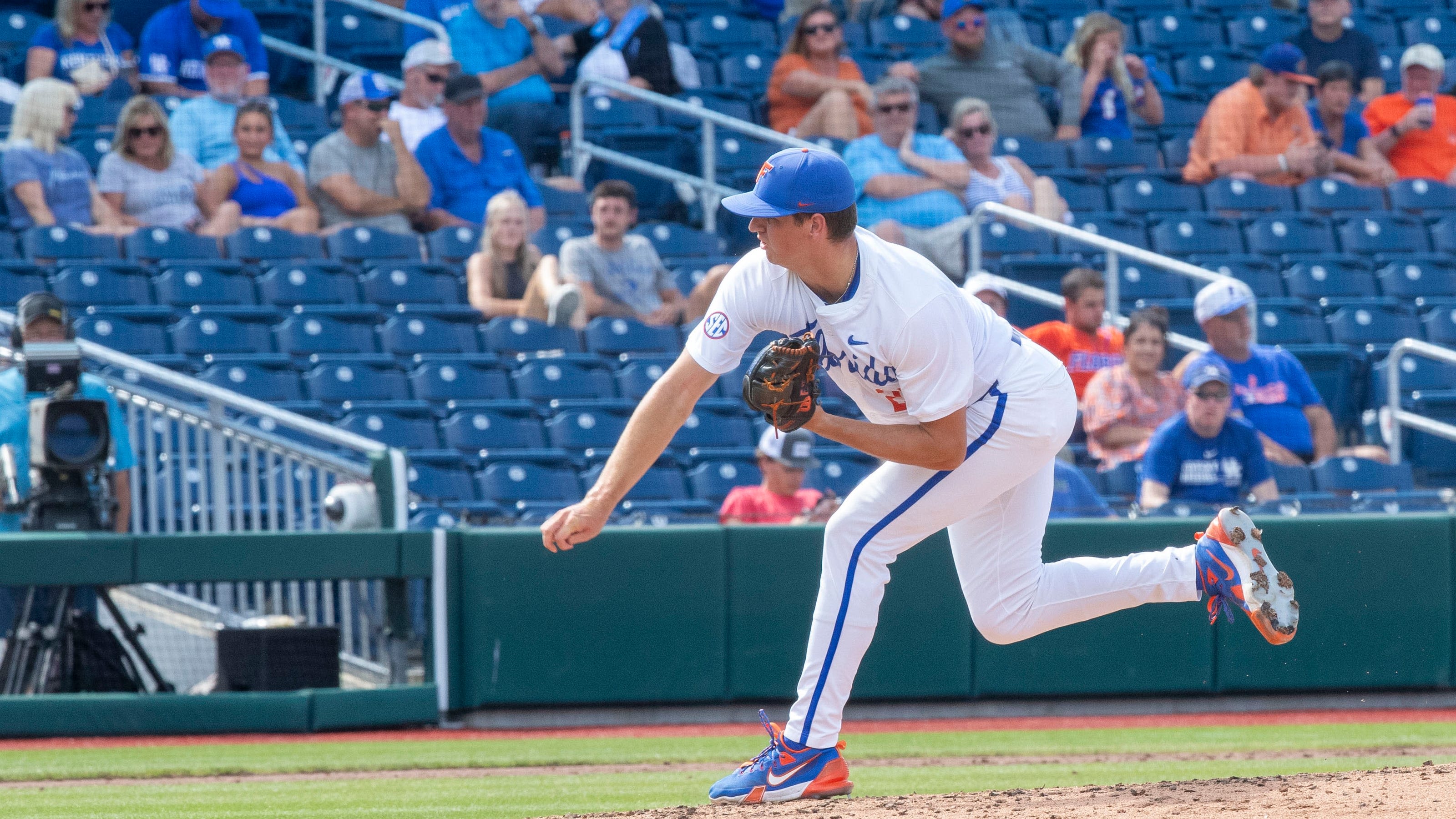 Stillwater stunner. Florida baseball beats OSU second straight time to clinch NCAA Regional