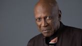 Louis Gossett Jr., primer hombre negro en ganar Oscar a mejor actor de reparto, muere a los 87 años