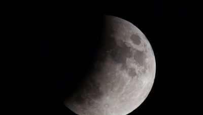 Así se vio el eclipse lunar desde la Argentina y el resto del mundo