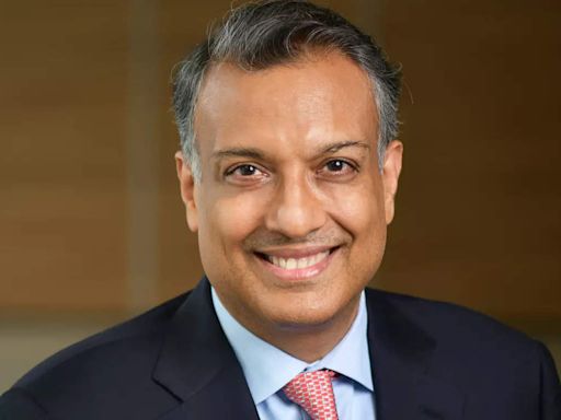 Sumant Sinha appointed co-chair of global CEO climate alliance, pledges major carbon cuts - ET EnergyWorld