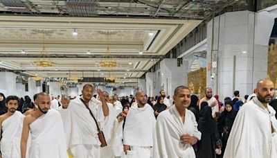 Saudi Arabia: These are the six must-have items to perform Umrah